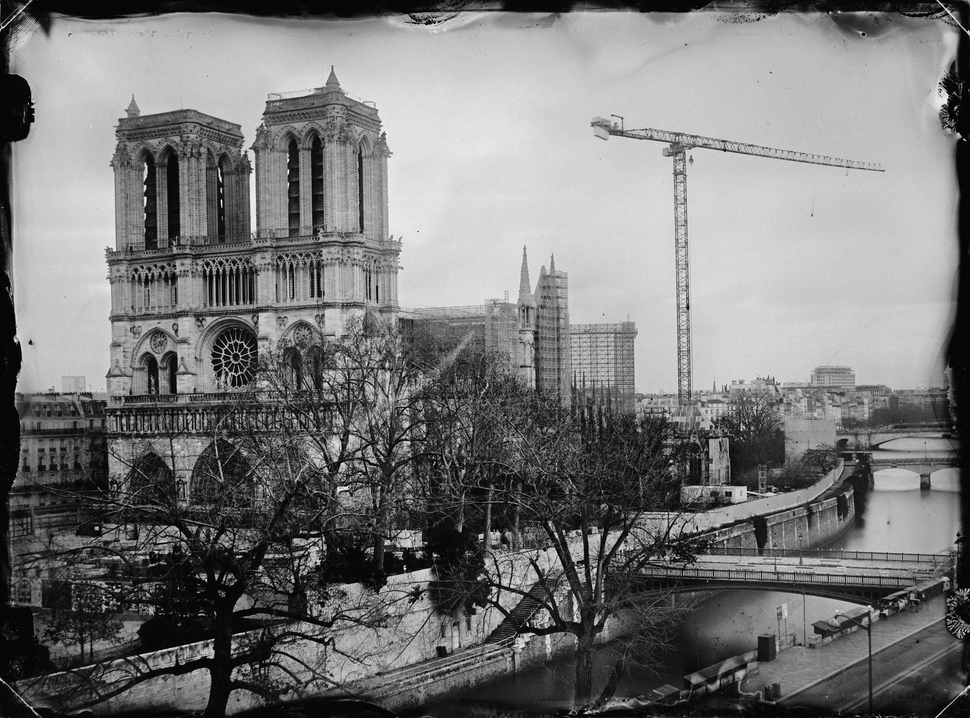 Ellen Carey + Tomas van Houtryve - Noir et blanc, topographies
